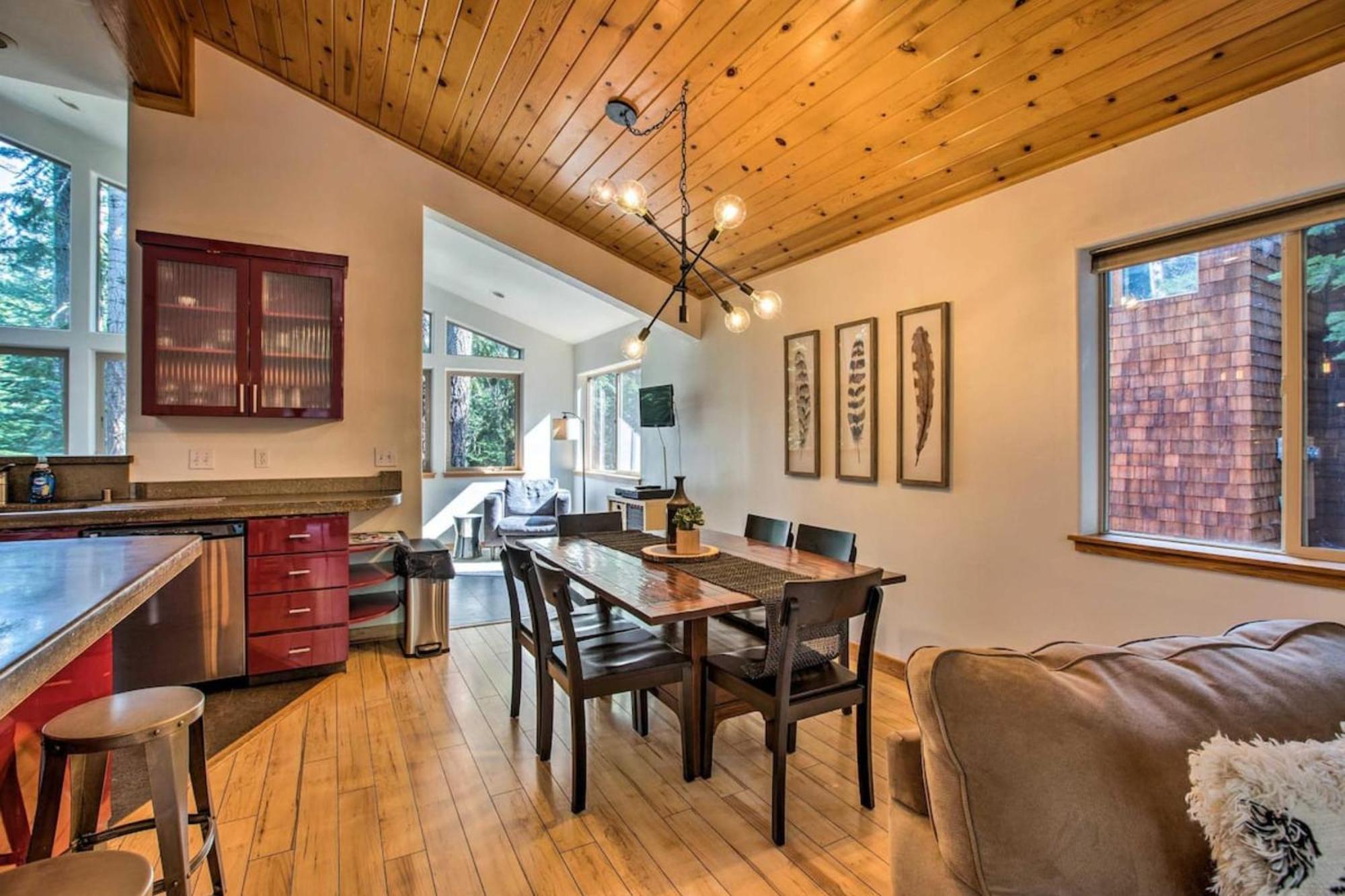 Moosetrack By Avantstay Cozy Cabin In The Of Tahoe Donner W Hot Tub Truckee Ngoại thất bức ảnh